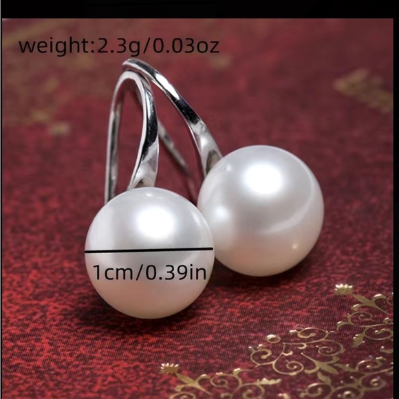 Minimalist Simple Style Silver and Pearl Drop Earrings - Picture 6 of 7